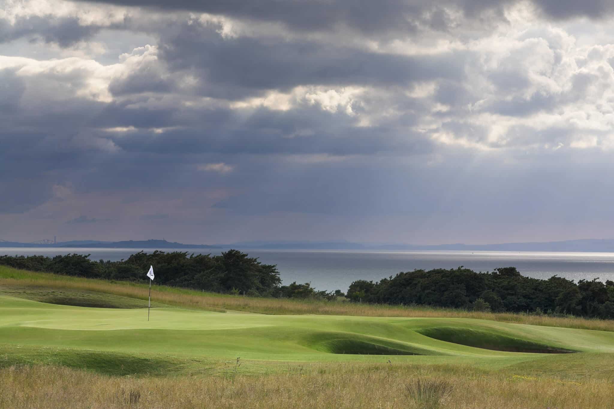 Renaissance_Greens_Stormy